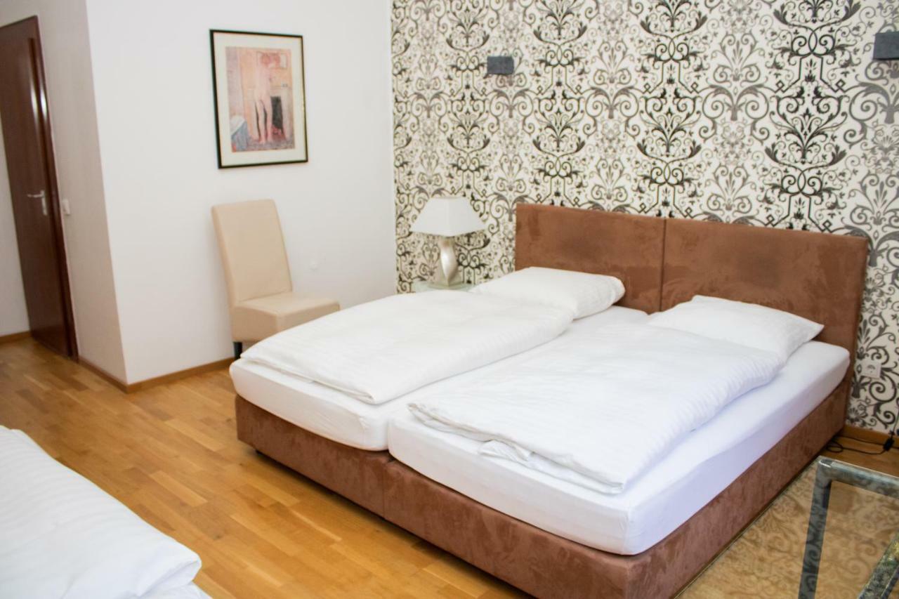 Stern - Self Check-in 3*