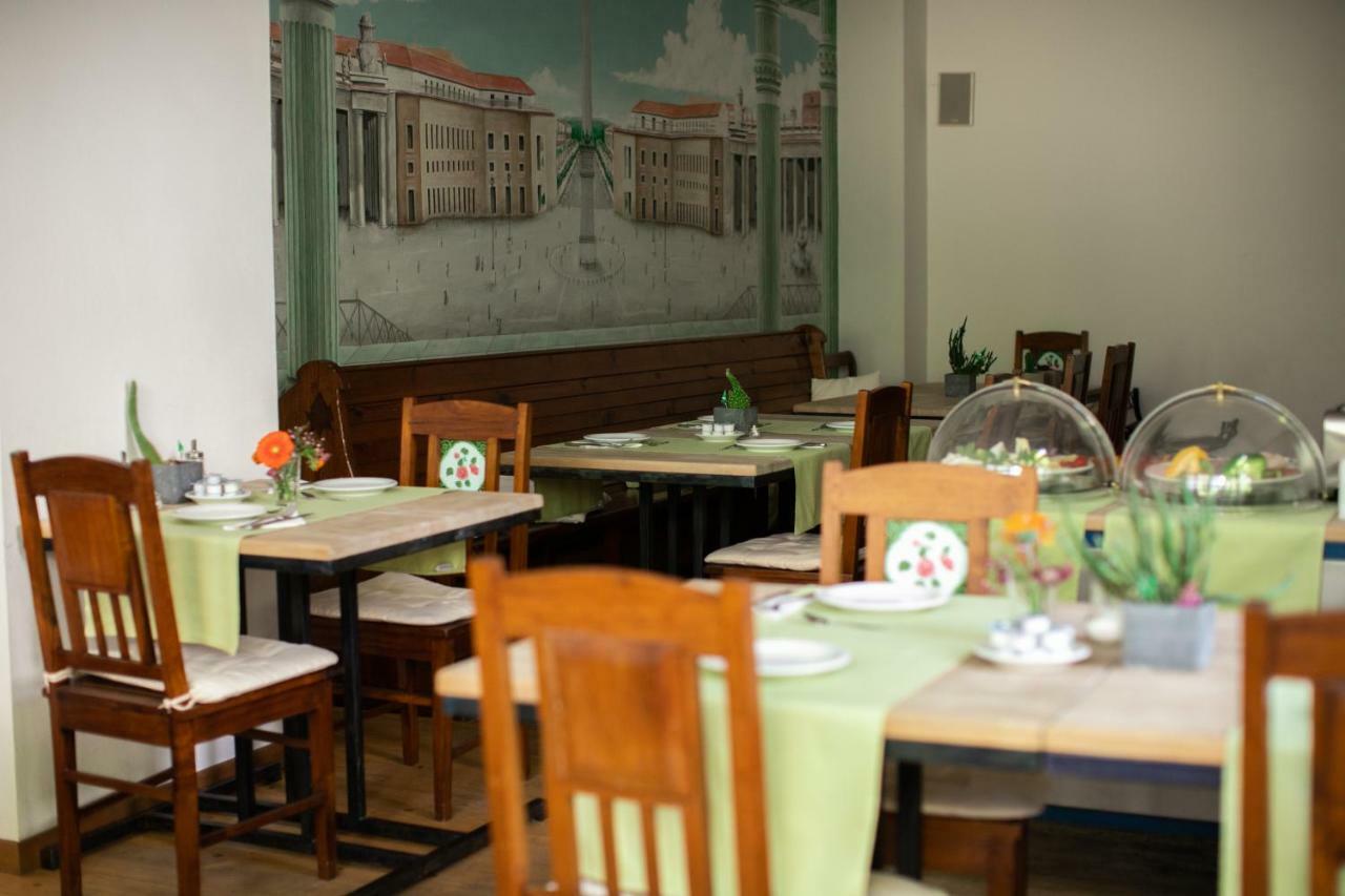 Stern - Self Check-in Hotel Dusseldorf