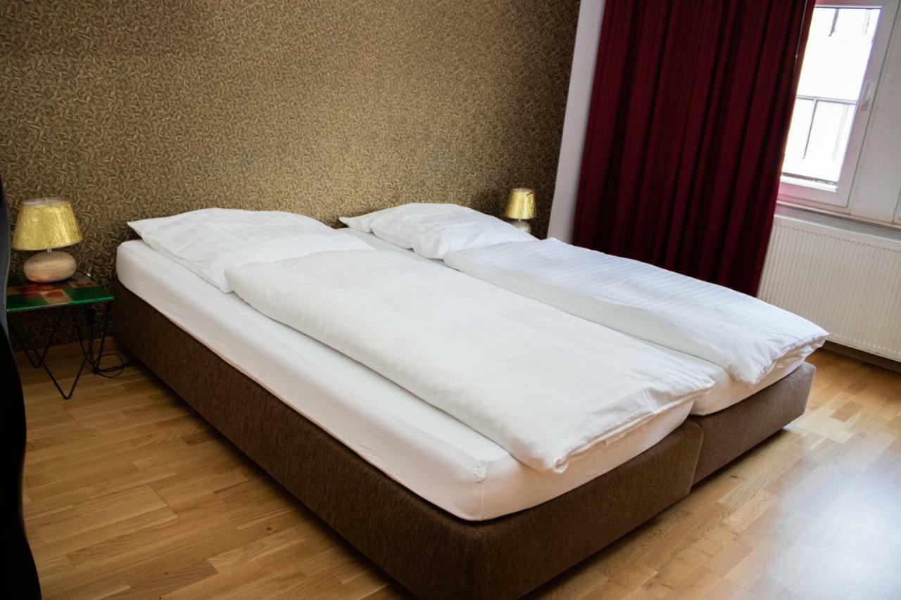 Stern - Self Check-in