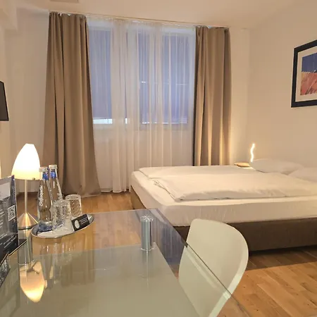 Stern 3* Düsseldorf