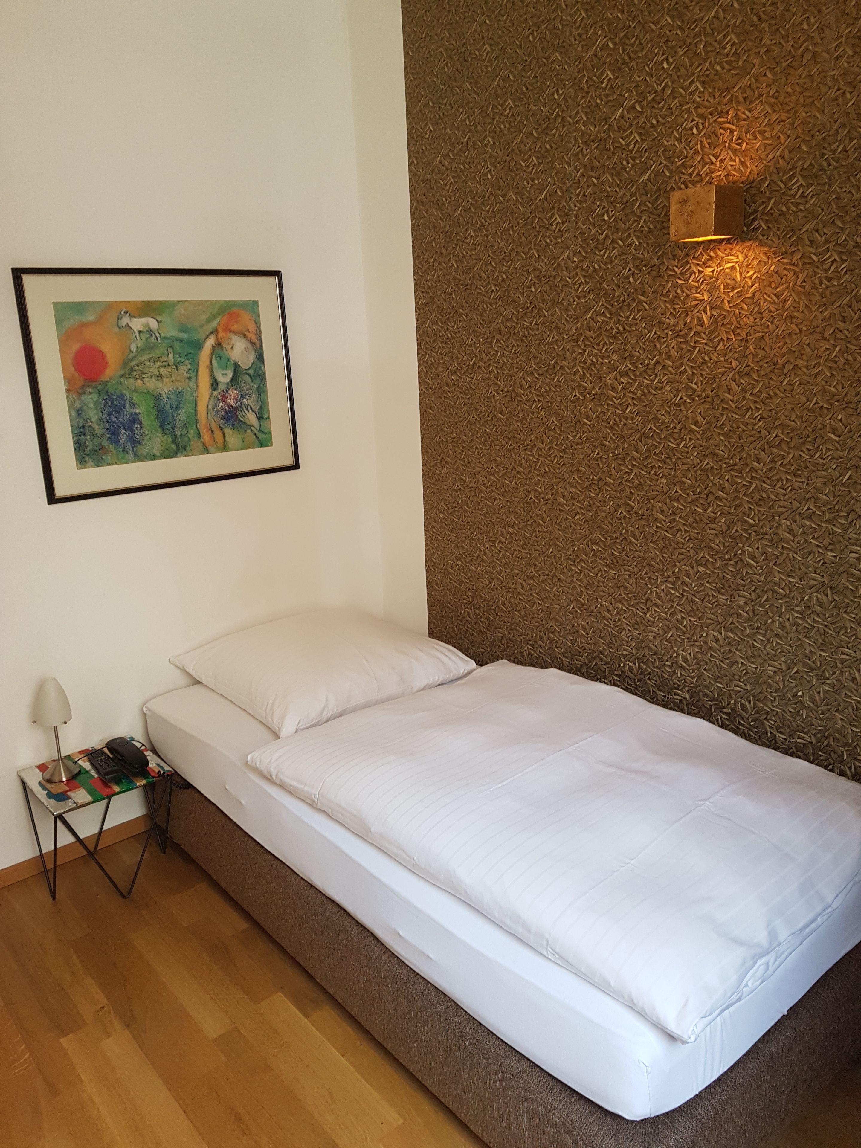 Stern - Self Check-in Hotel Düsseldorf