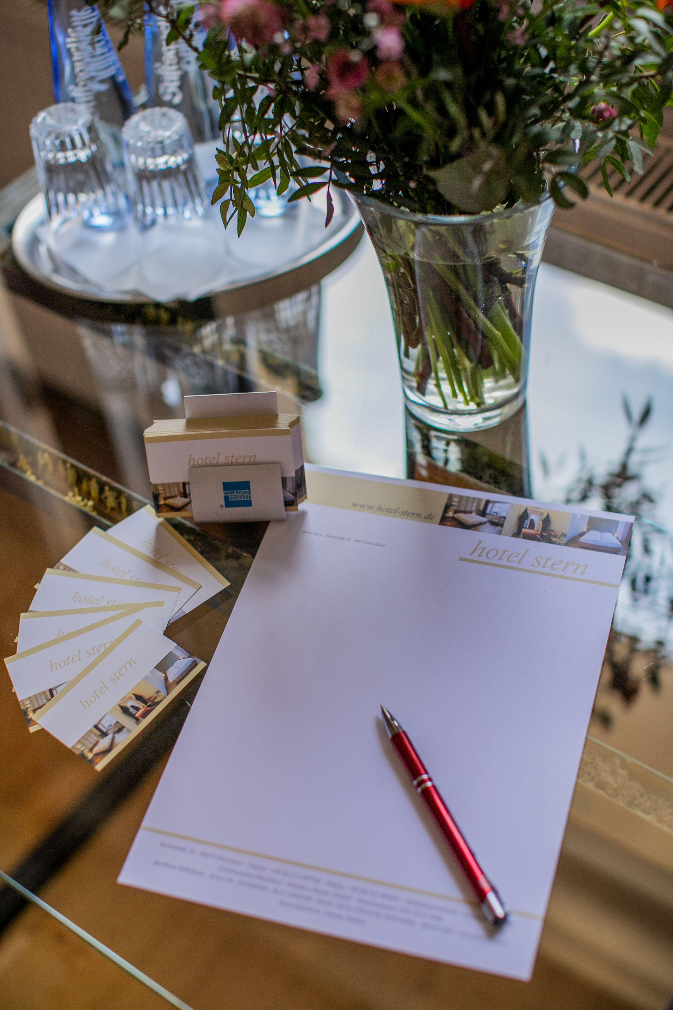 Stern - Self Check-in Hotel