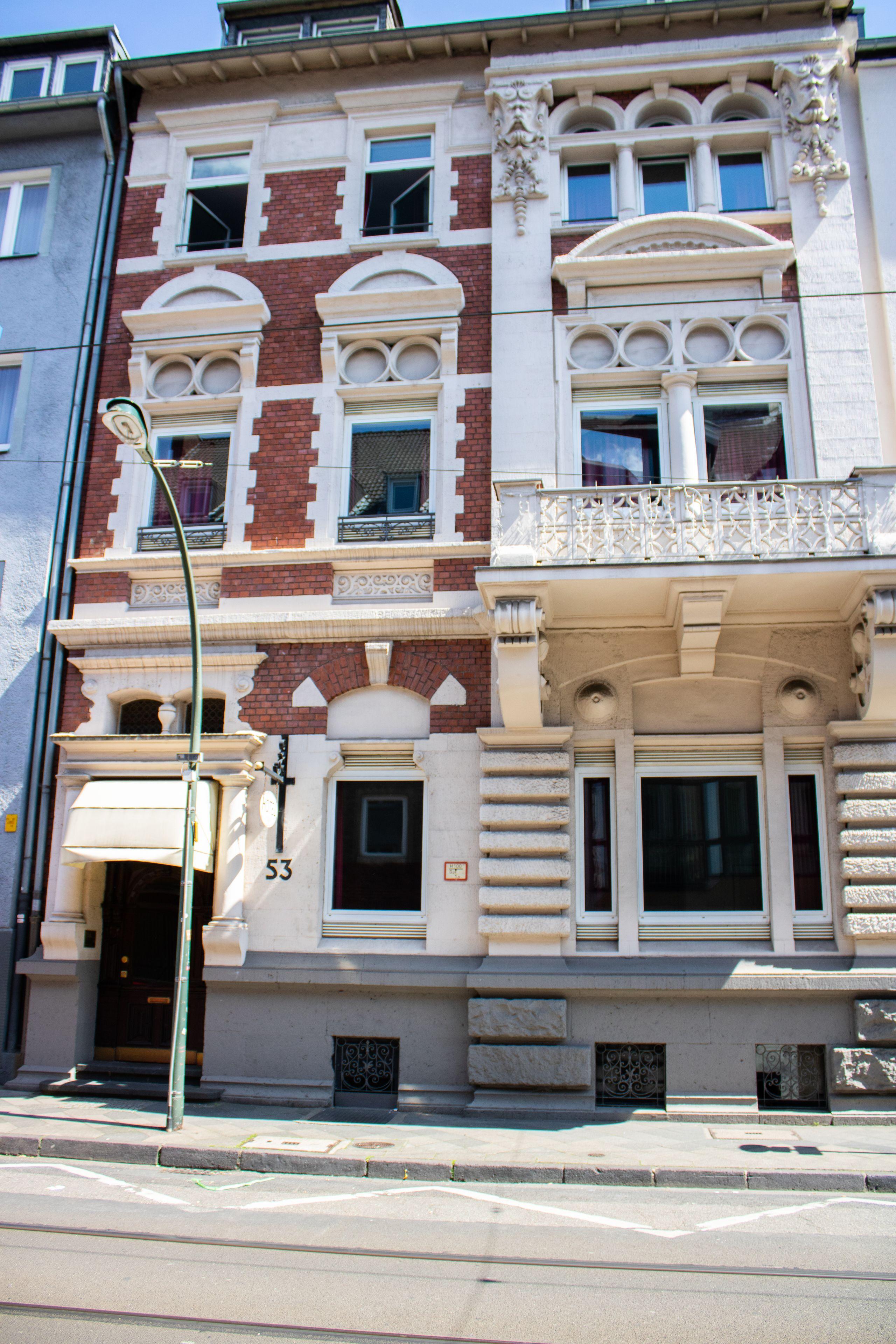 Stern - Self Check-in Düsseldorf