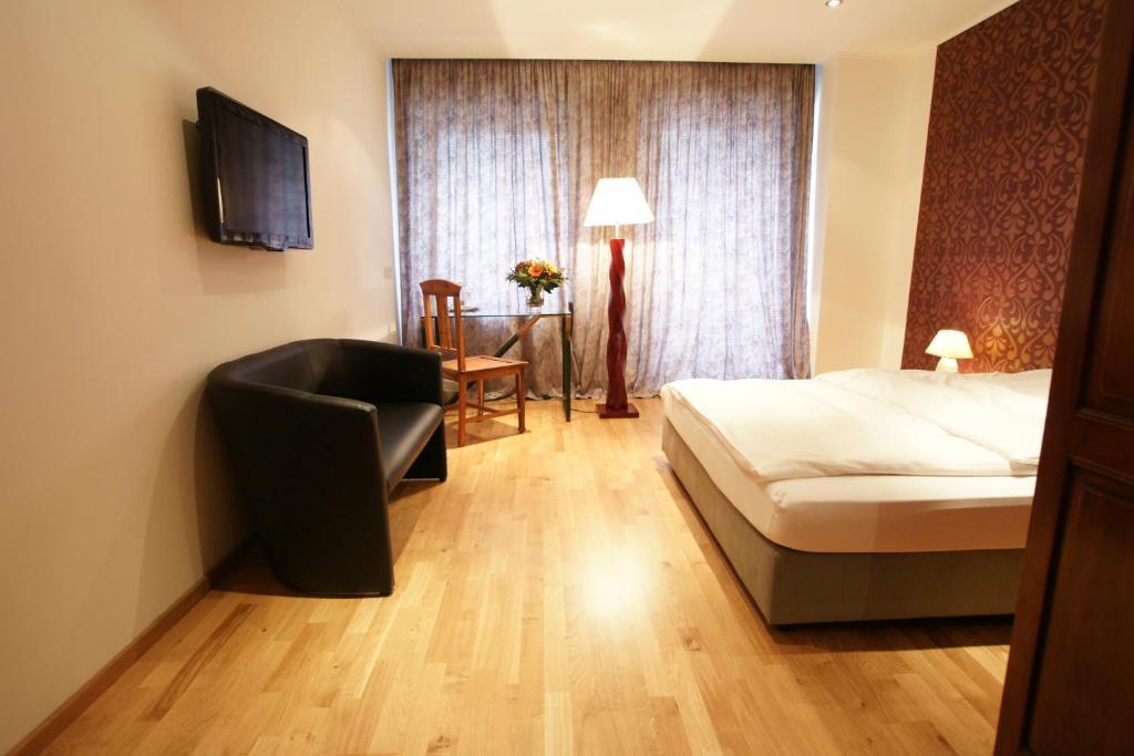 Stern Hotel Dusseldorf